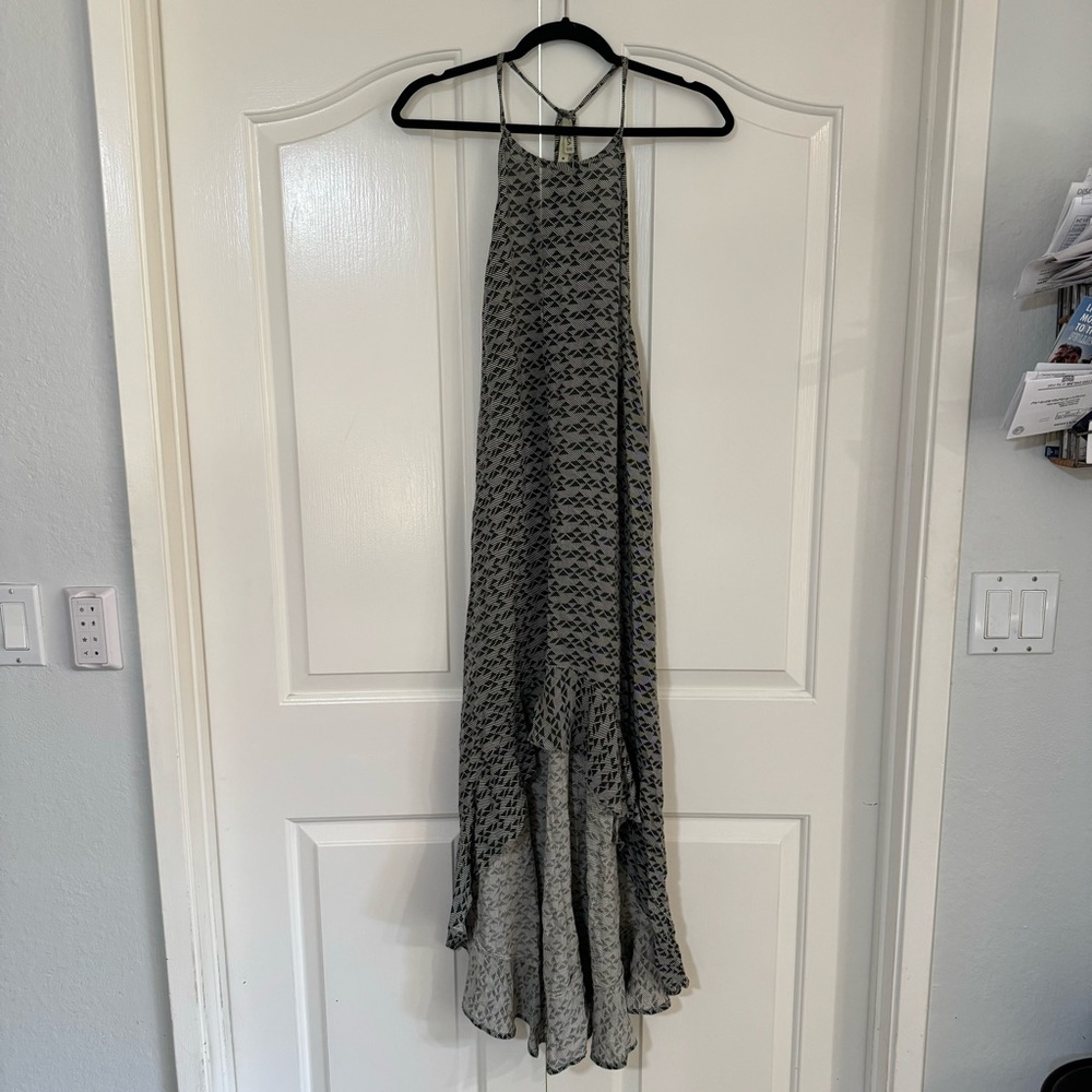 Closing Out Bundle And Save Elegant Gray Patterned Halter Dress
